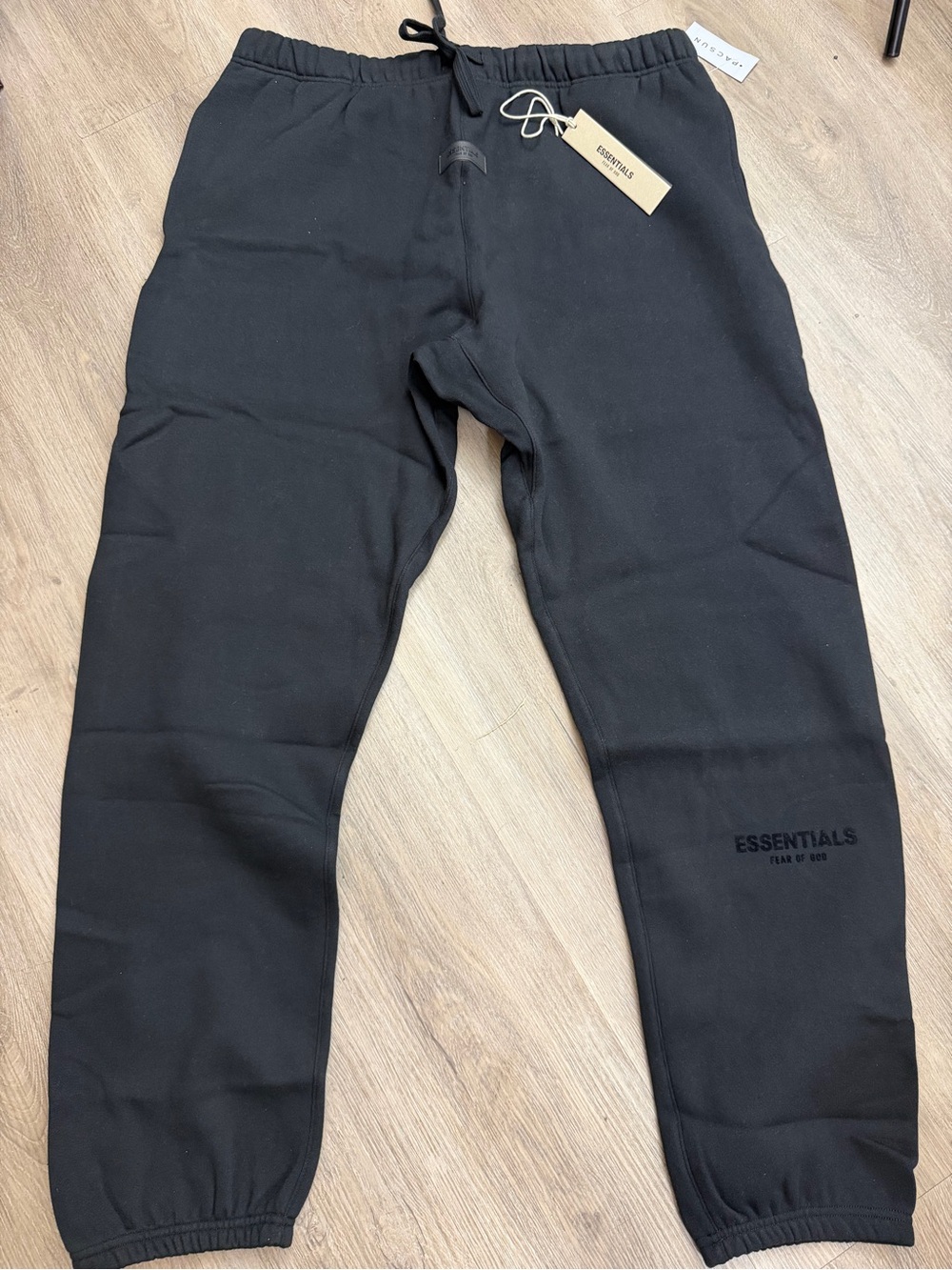 New Fear of God Essentials Sweatpants Unisex Size XXL Stretch Limo Joggers